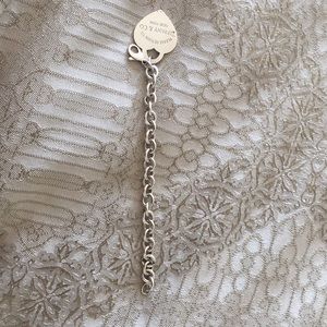 Tiffany & company XL heart bracelet